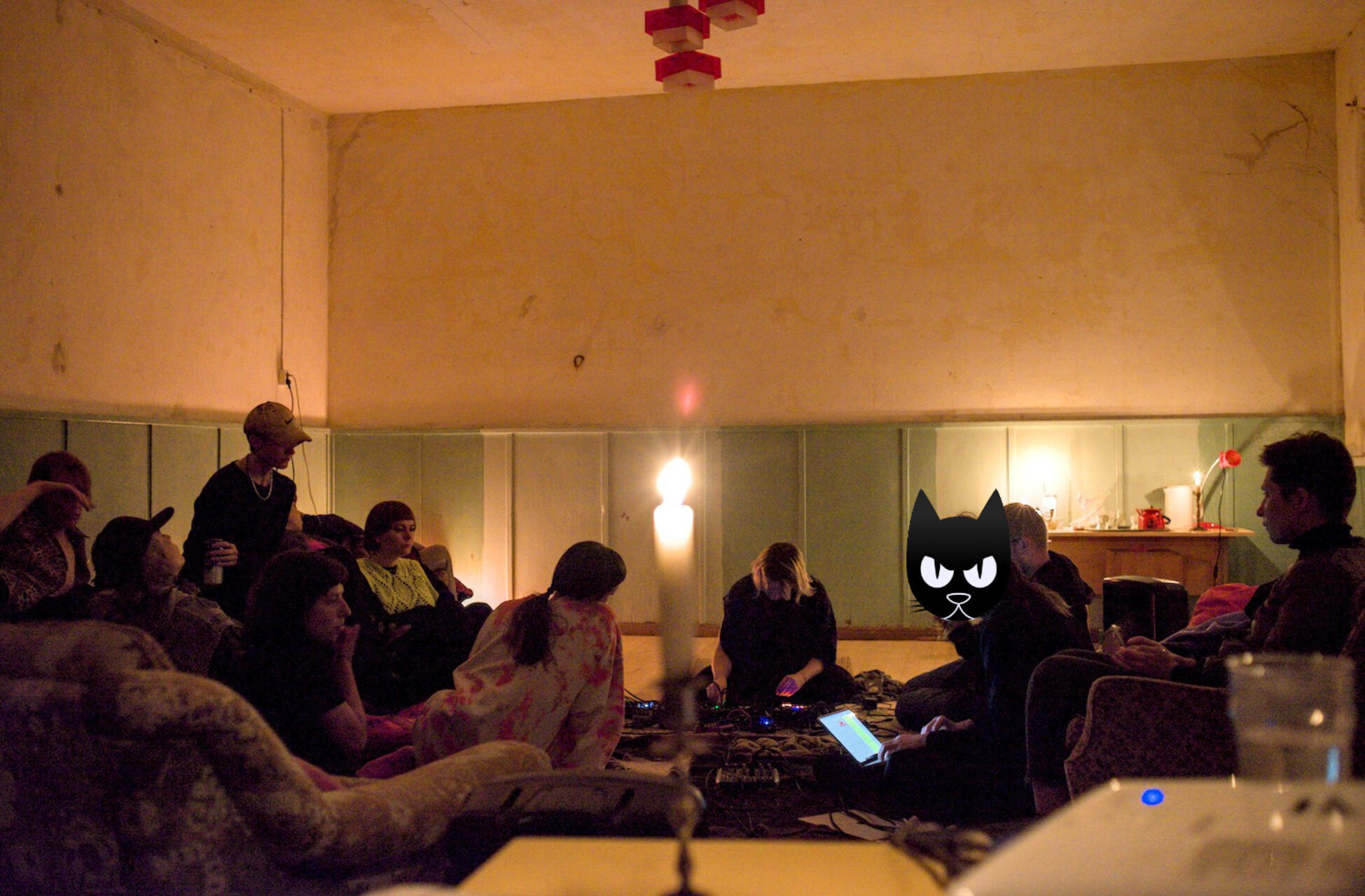 DJ Chantarelle (Aleksei Borisionok) and soft fantasy (Lo Moran) suggest listening to dungeon swampy slimy synth. Mushroom Dungeon Synth Ambient Lounge, with extreme dream tea made from mugwort and dog grass.